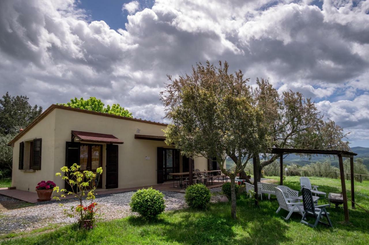 Agriturismo Il Canterino Guardistallo Buitenkant foto