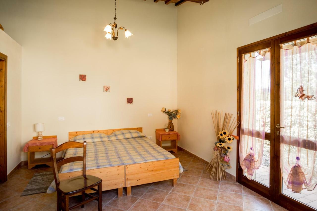 Agriturismo Il Canterino Guardistallo Buitenkant foto