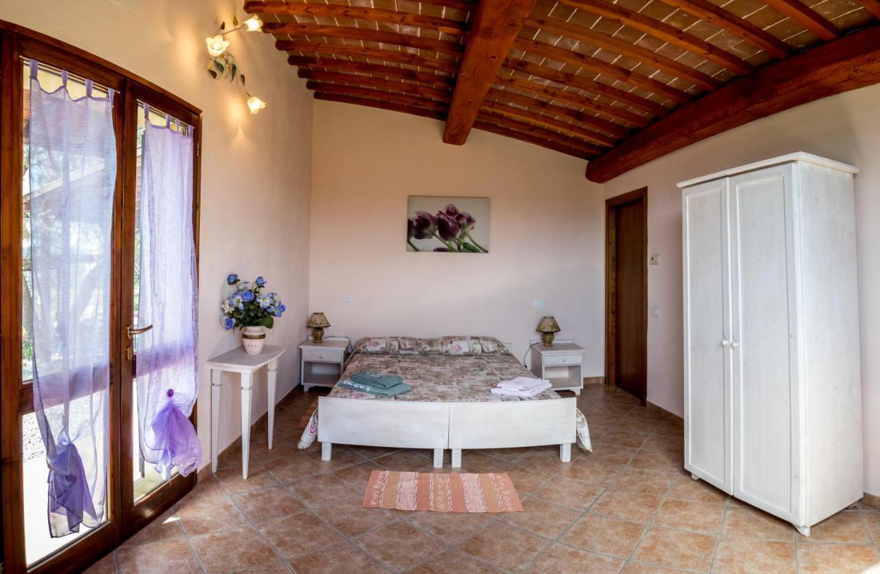 Agriturismo Il Canterino Guardistallo Buitenkant foto
